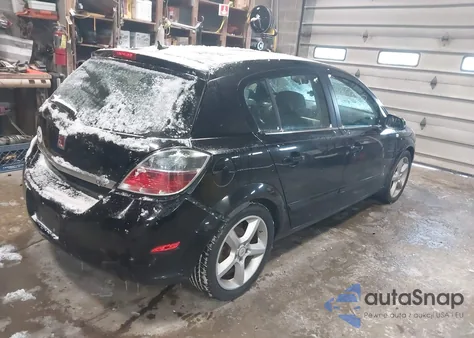 2008 Saturn Astra Xr из США, поврежденный, VIN W08AT671685084278